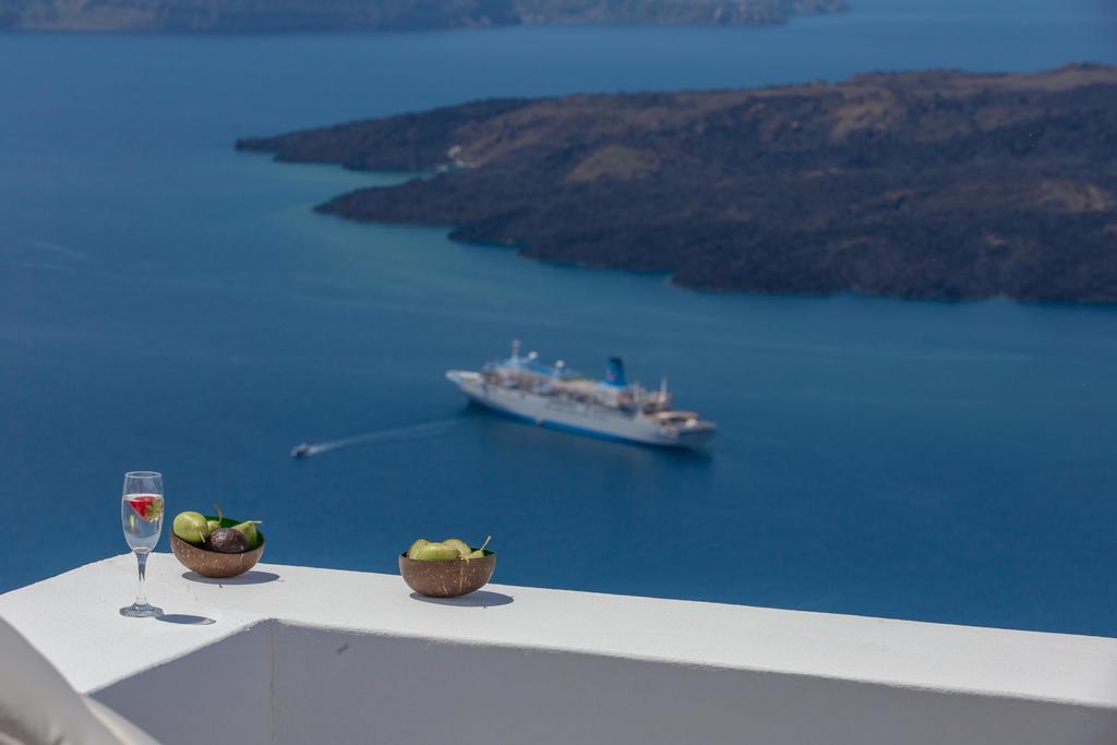 Villa Karpimo Horizon - Caldera View With Private Hot Tub Firostefani Camera foto